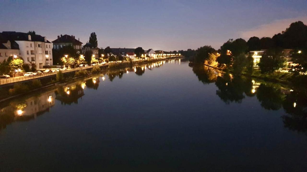 Ap101 Disneyland A 15 Min En Voiture, Lagny Au Coeur De Centre Ville, 30 Min A Paris En Voiture Exterior photo